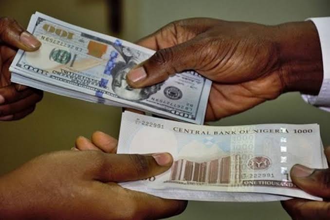 How Naira Sinks to N530 Against US Dollar, Pound Hits N720